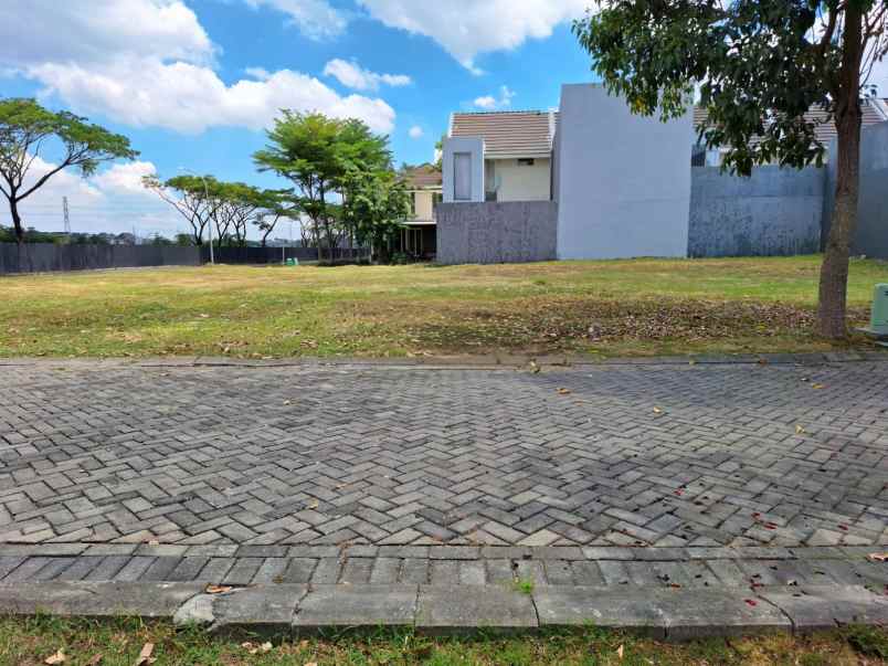 dijual tanah jalan the green lake citraland