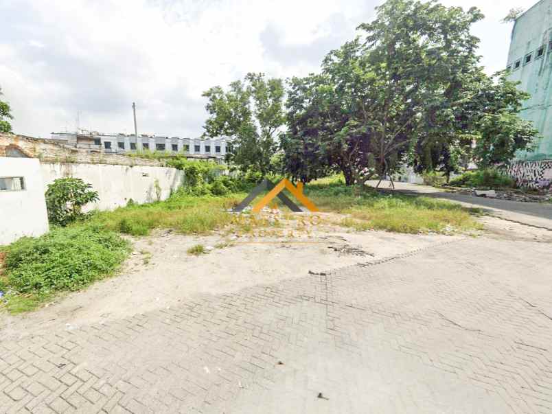 dijual tanah jalan yos sudarso medan