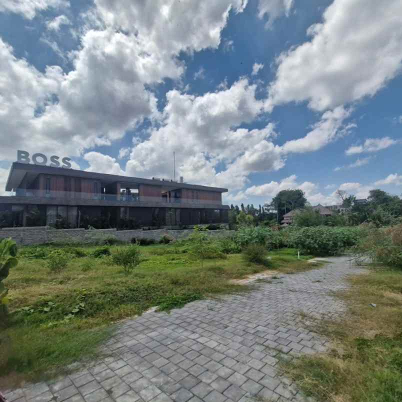 dijual tanah jl pantai pererenan