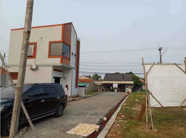 dijual tanah jl raya saga