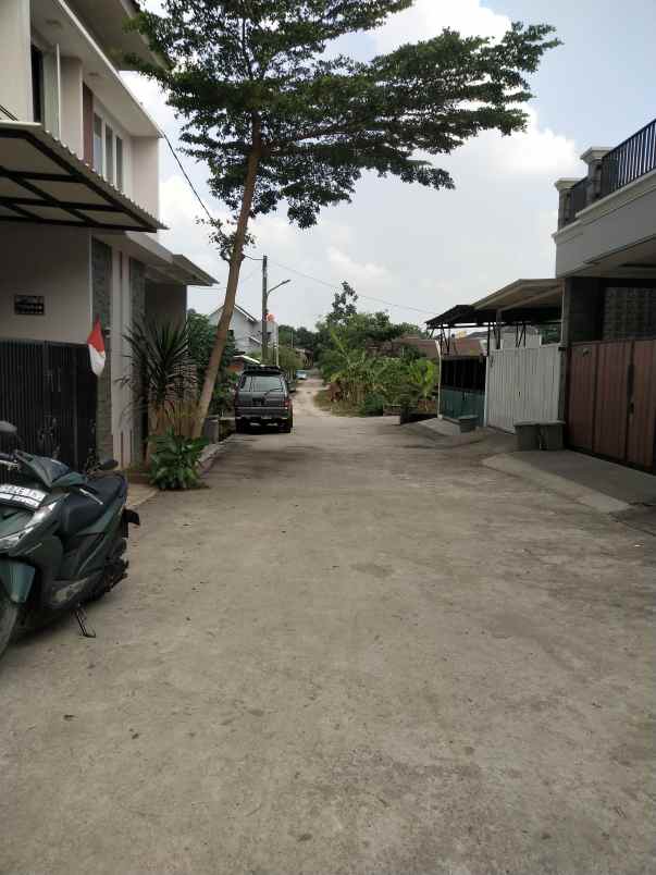 dijual tanah jln wibawa mukti 2