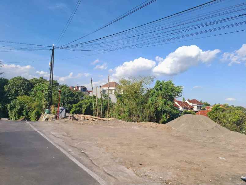 dijual tanah karangasem condongcatur