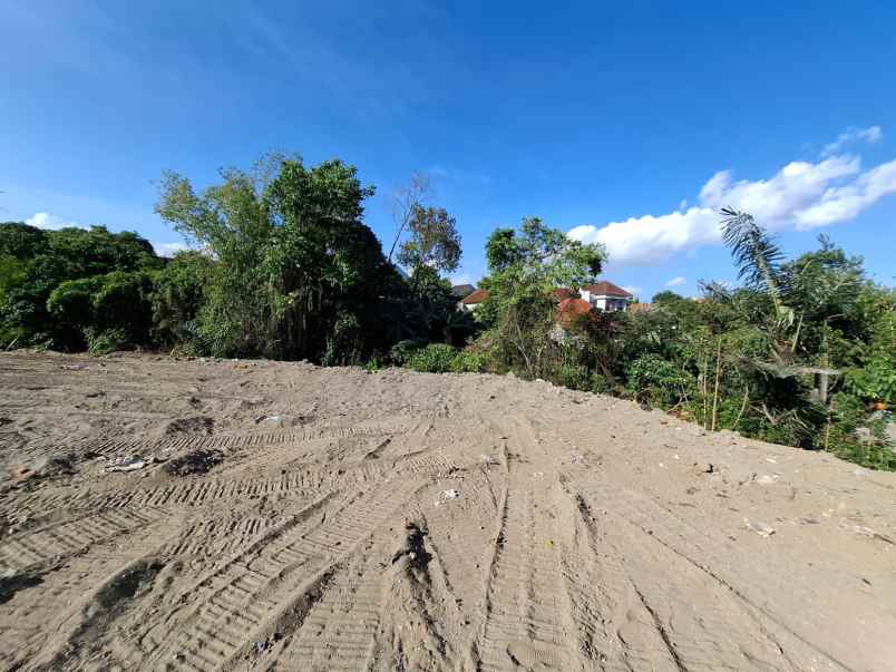 dijual tanah karangasem condongcatur