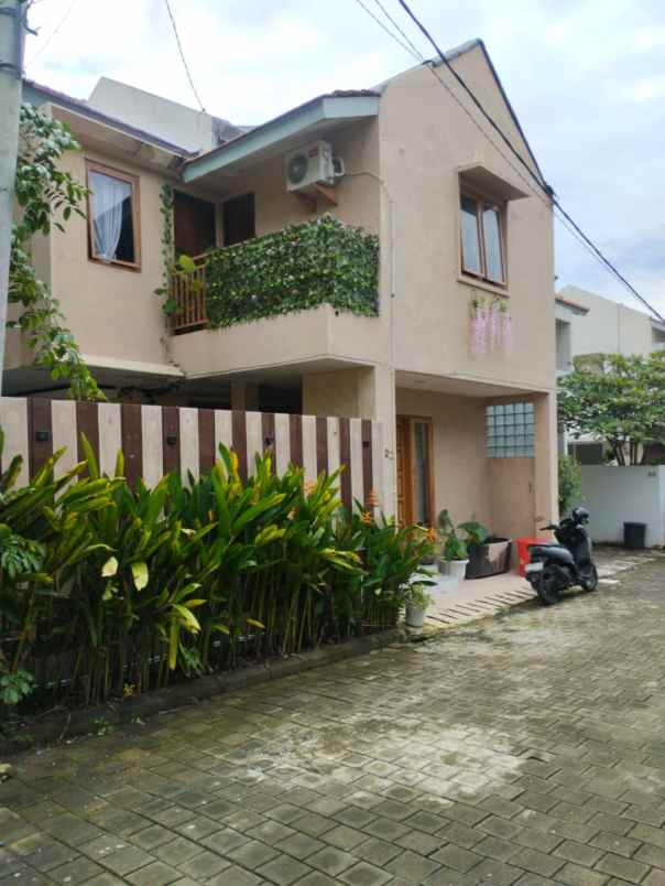 dijual villa jimbaran badung bali