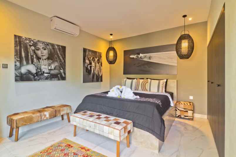 dijual villa seminyak