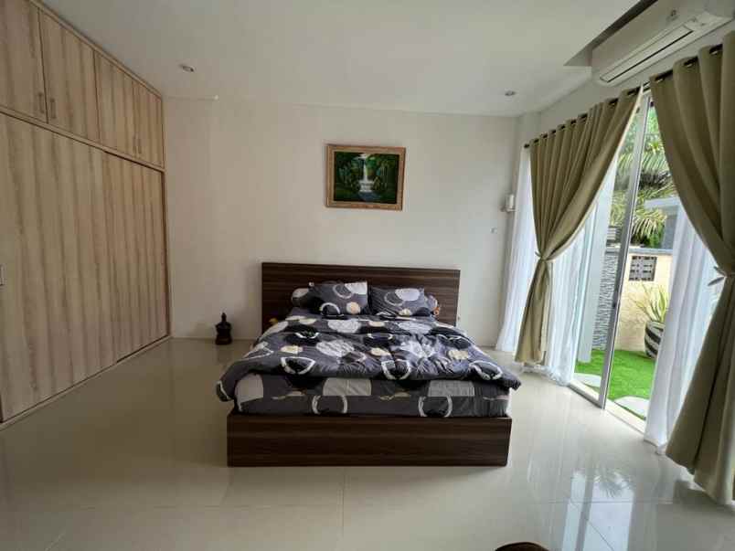 dijual villa ungasan kuta selatan