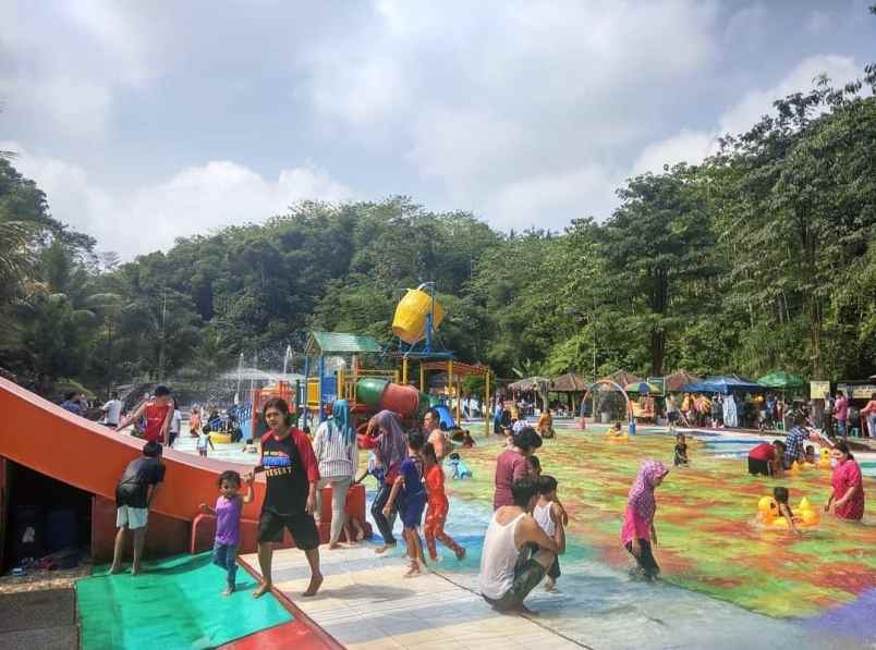 dijual wahana waterland cicurug jawabarat