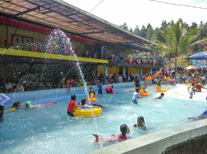 dijual wahana waterland cicurug jawabarat