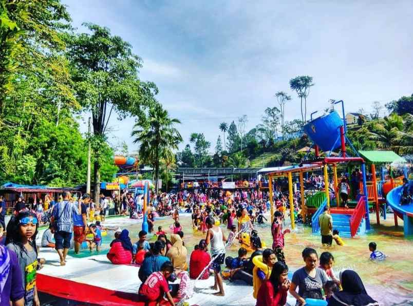 dijual wahana waterland cicurug jawabarat