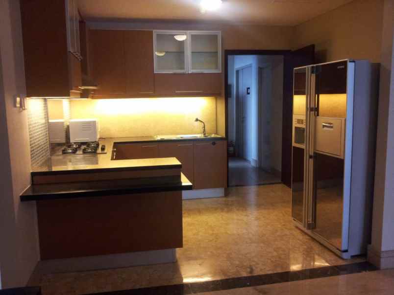 disewakan apartemen gatot subroto