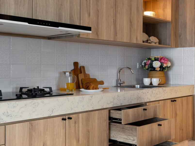 disewakan apartemen l gatot subroto no 217 sei