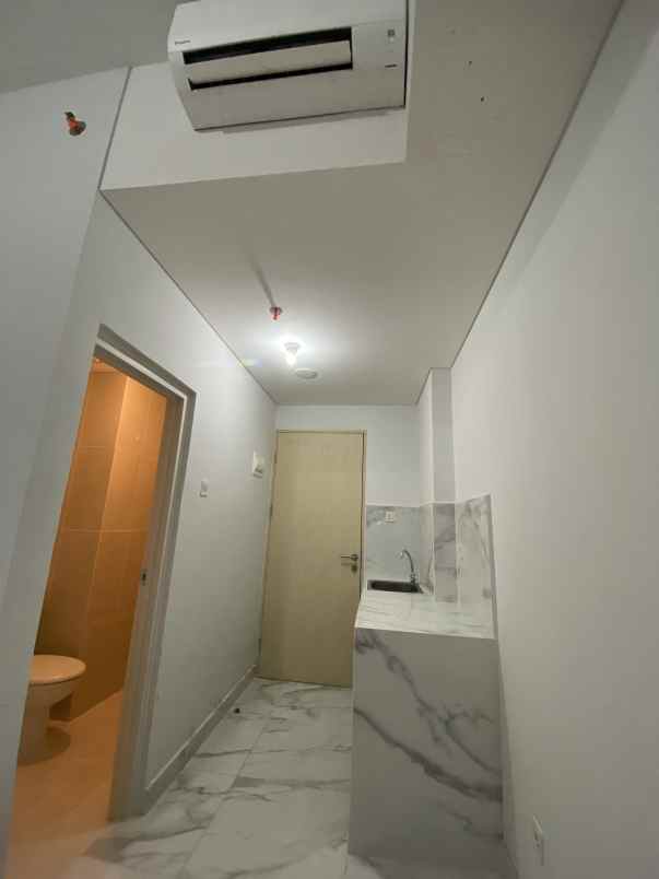 disewakan apartemen siap huni female