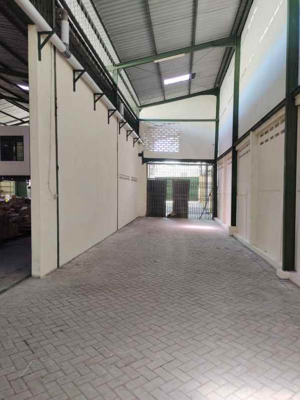 disewakan gudang di margomulyo surabaya