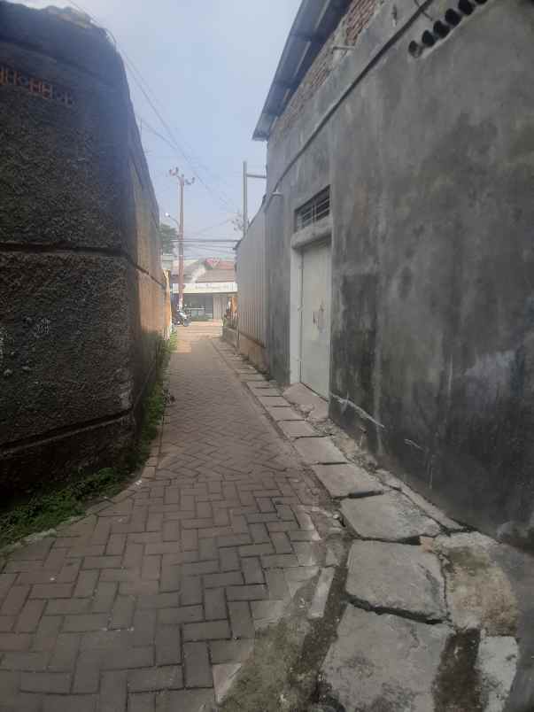 disewakan kost jl sultan ageng tirtasaya