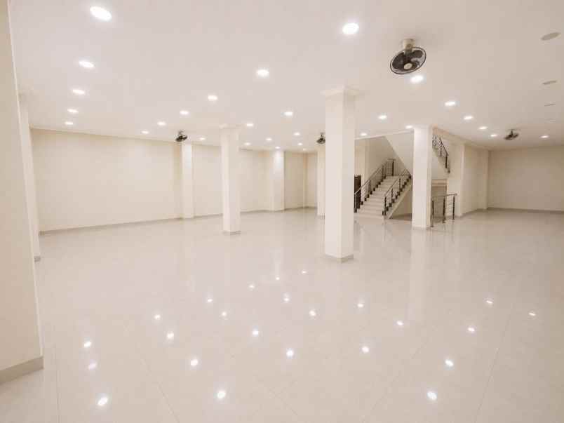 disewakan ruko gudang kantor jalan agus salim bekasi