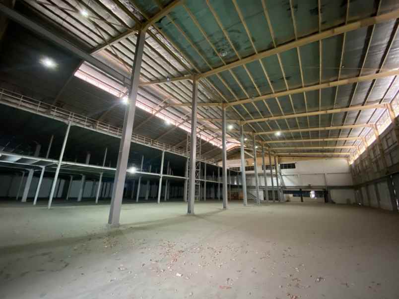 disewakan ruko gudang kantor kawasan industri mm2100