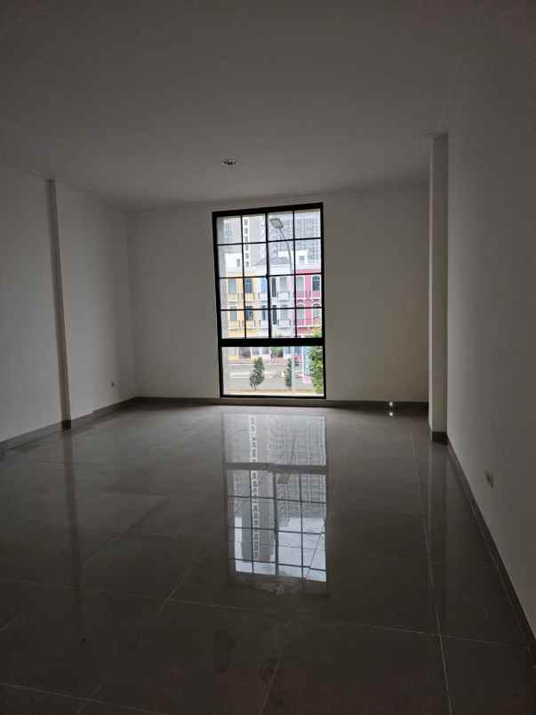 disewakan ruko osaka pik2 boulevard 145 juta