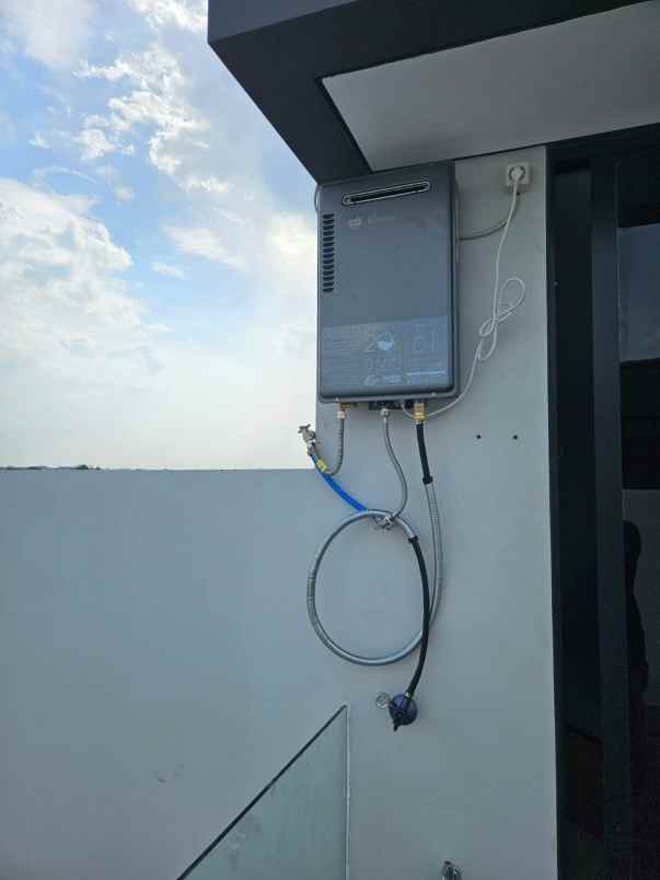 disewakan rumah dempsey hills citraland