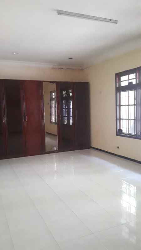 disewakan rumah gading pantai