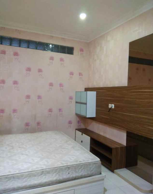 disewakan rumah jalan haji sulaiman gang