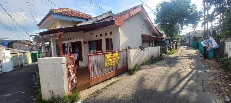 disewakan rumah jalan turi 3