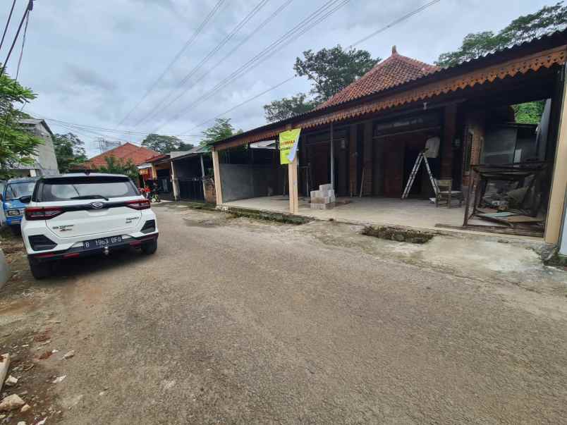 disewakan rumah jl utama ii no 956 rt 09