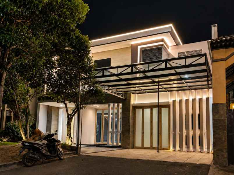 disewakan rumah pakuwon city
