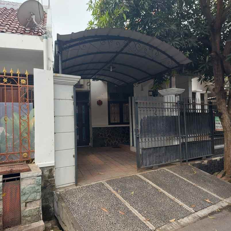 disewakan rumah pondok kelapa