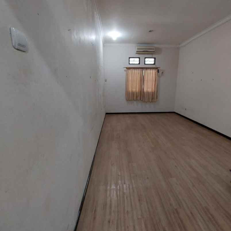 disewakan rumah pondok kelapa