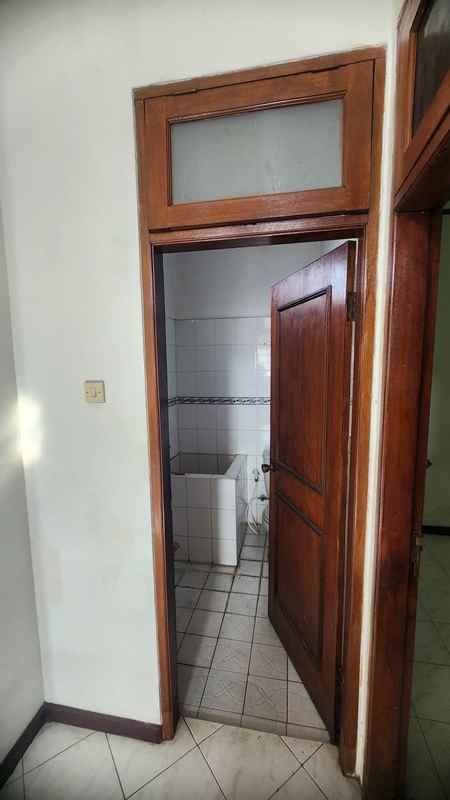 disewakan rumah sawangan depok