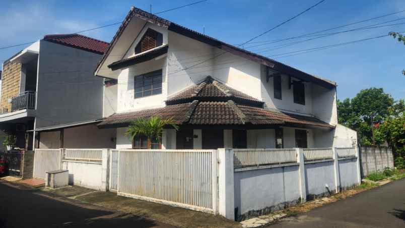 disewakan rumah sawangan depok