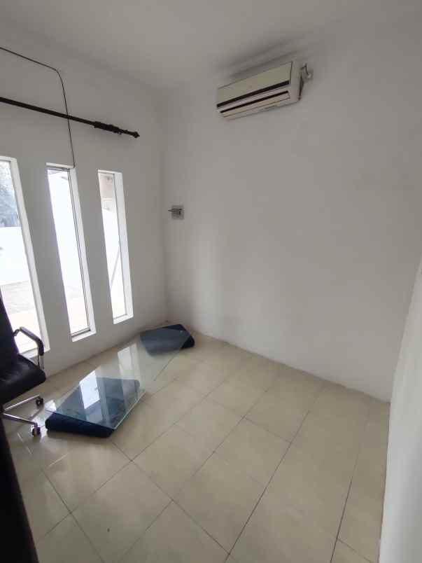 disewakan rumah wiguna gununganyar