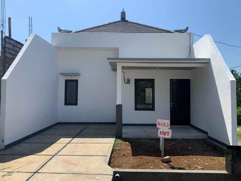 for sale house under 300 jt