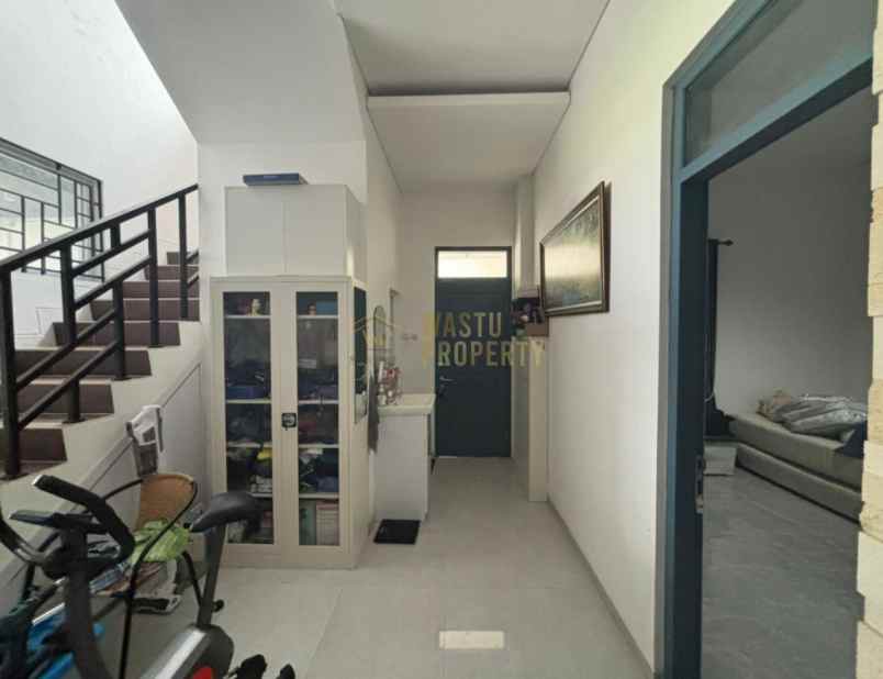 hunian dua lantai premium di jantung mertoyudan