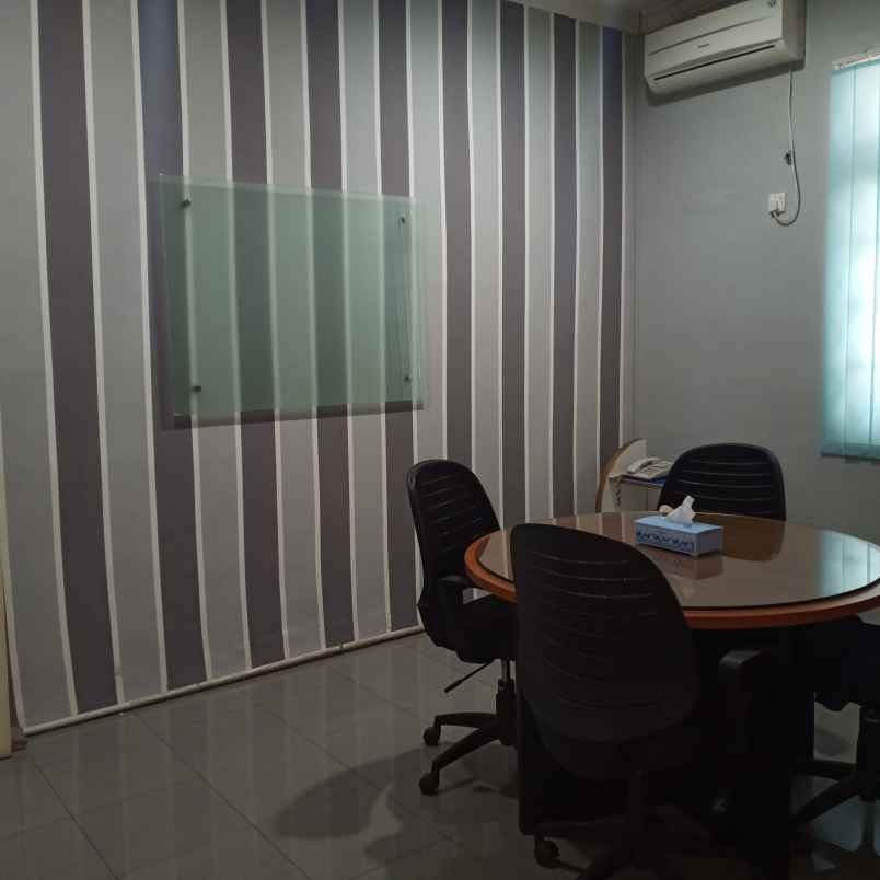 jual rumah dan kantor di kawasan tebet barat jakarta