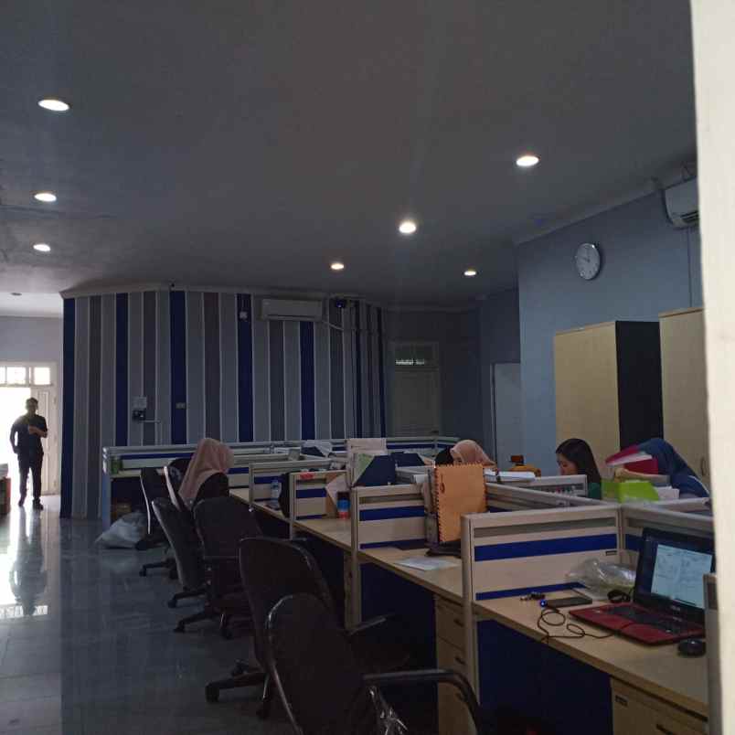 jual rumah dan kantor di kawasan tebet barat jakarta