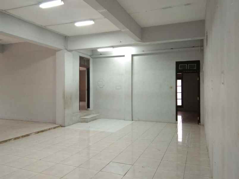 jual rumah hook dikomplek kavling dki pondok kelapa