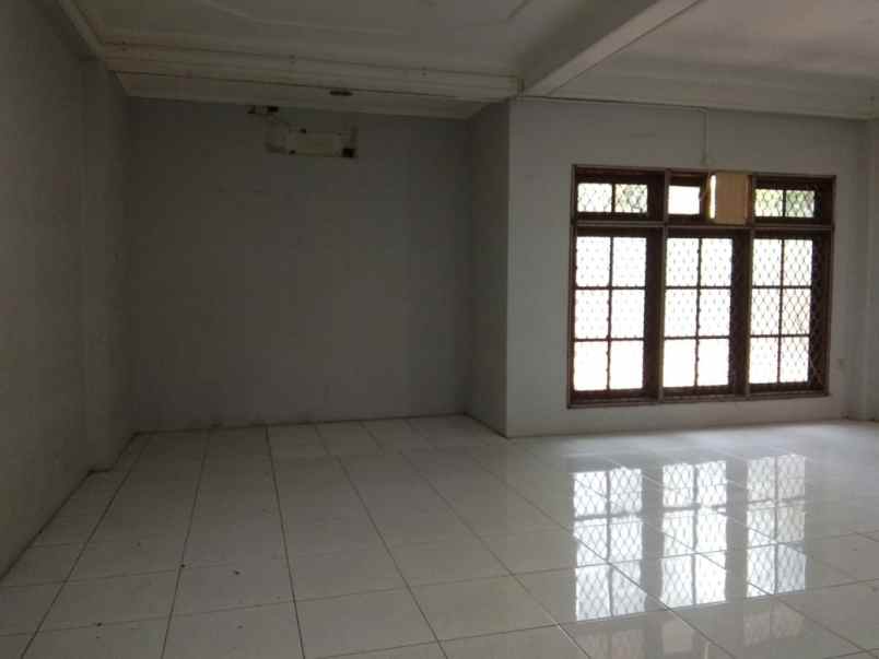 jual rumah hook dikomplek kavling dki pondok kelapa