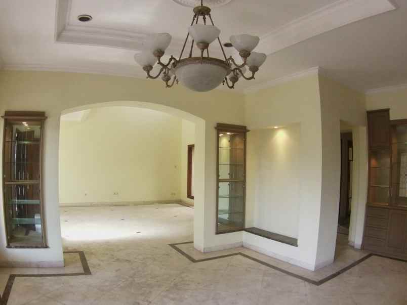 jual rumah mewah di rumah raffles hills cibubur