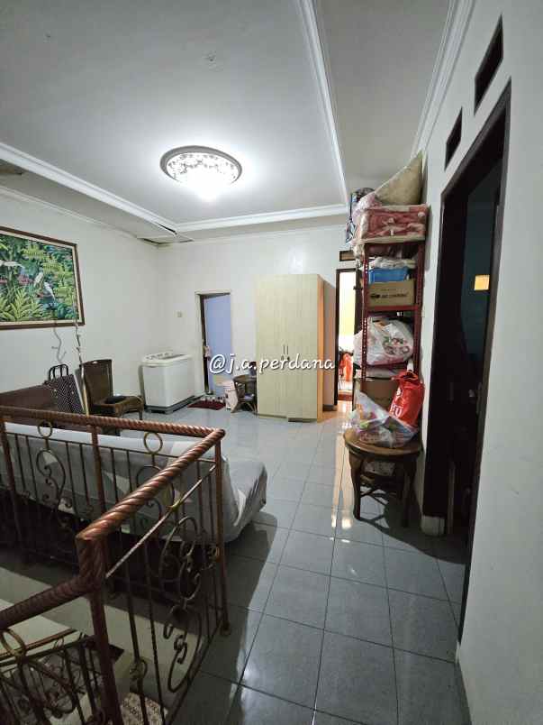 jual rumah strategis cikutra cibeunying kidul cicadas