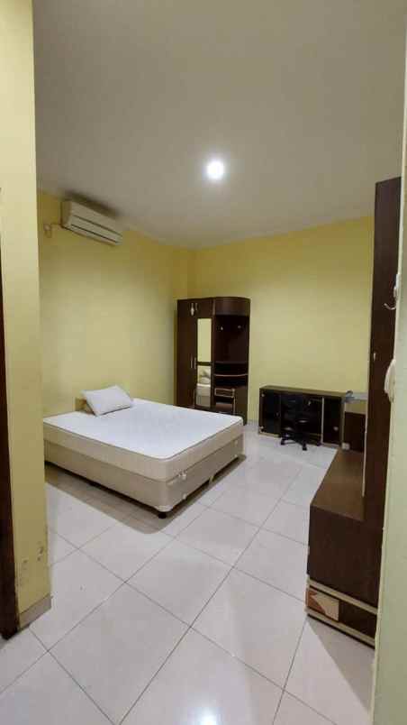 kost exclusive dijual cepat di caturtunggal