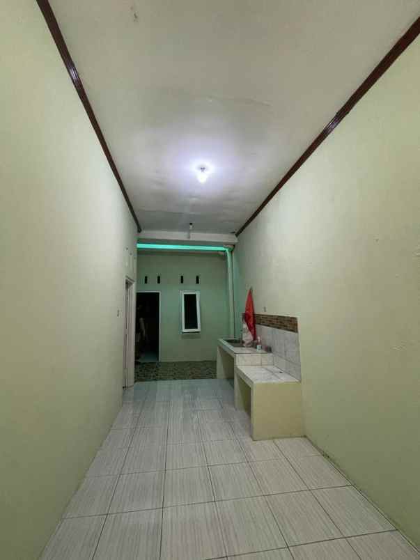 kost full penghuni di suhada