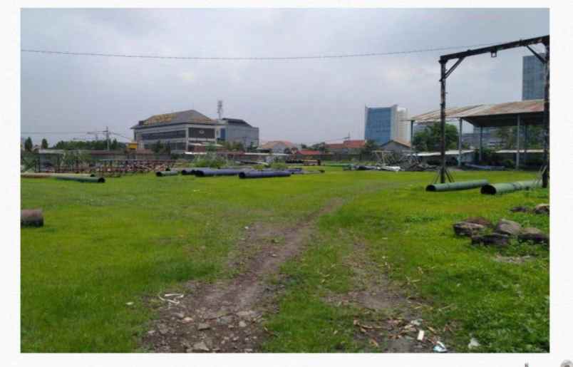 lahan kosong sawahdoro nol jalan besar akses kontainer