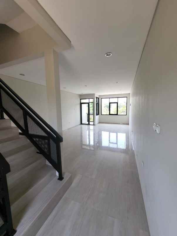 ruko siap pakai cimencrang gedebage