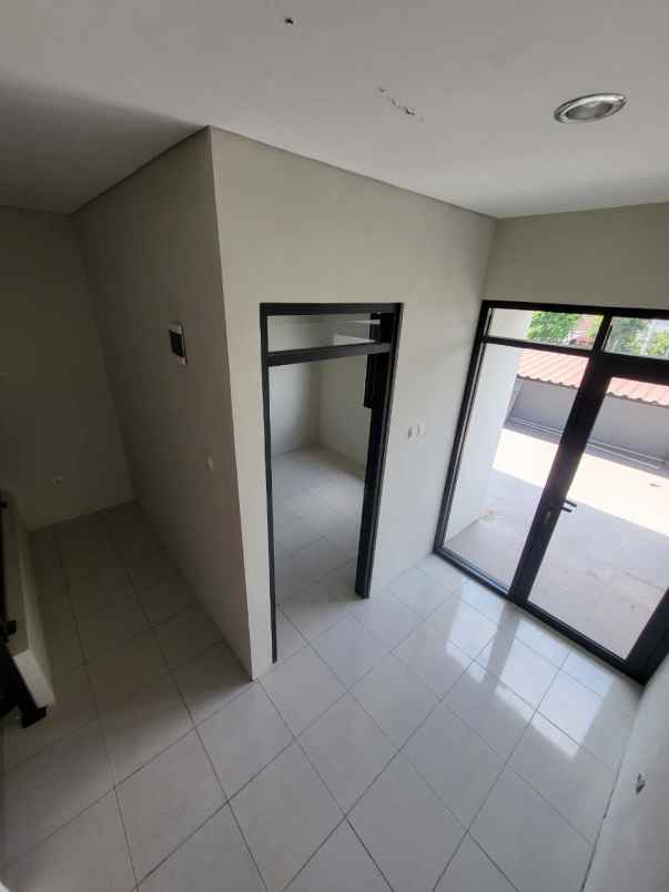 ruko siap pakai cimencrang gedebage