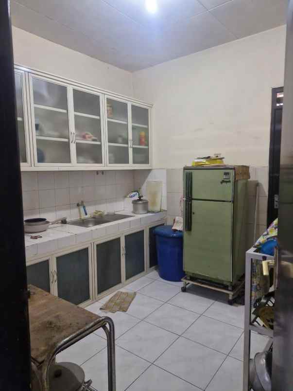 rumah 1 lantai nirwana eksekutif row jalan 3 mobil