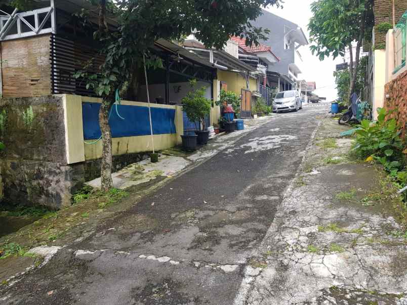 rumah 2 kavling di pundak payung semarang