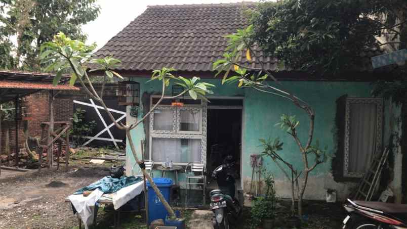 rumah 2 kavling di pundak payung semarang