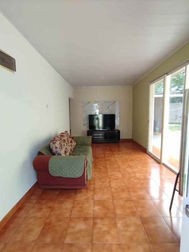 rumah 3 kt dan kios rangkapan jaya depok