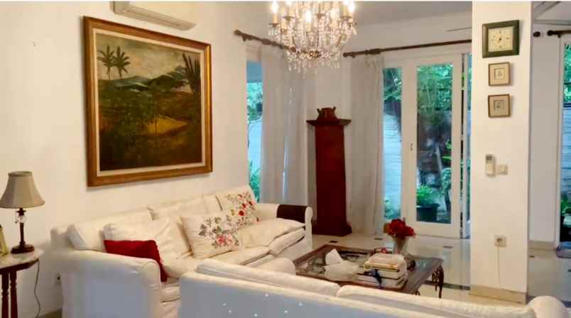 rumah bagus siap huni di taman provence bsd tangsel